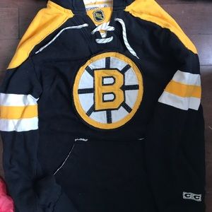 Vintage NWOT bruins sweatshirt